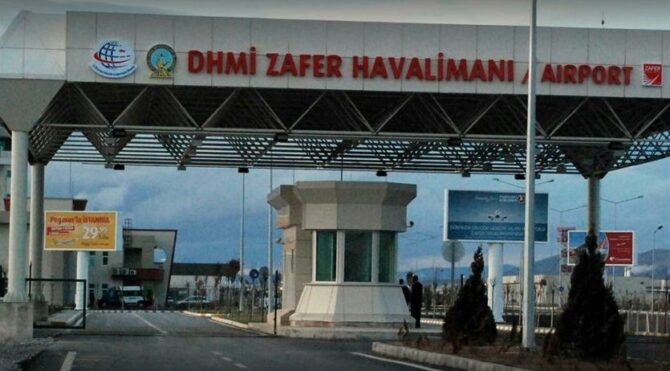 Zafer Havalimanı’nı geçen yıl 7 bin 235 yolcu kullandı.