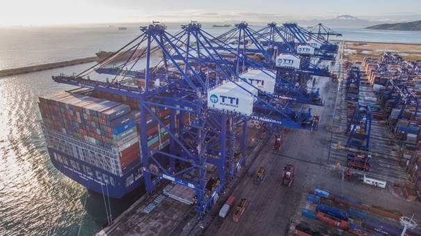 CMA CGM, İspanya'nın Total Terminal International Algeciras (TTIA) liman terminalinin yüzde 50'sini satın aldı.