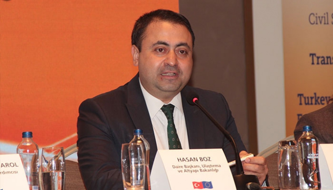 Hasan Boz, "Bizim elimizde sürücüler var ama vize sorunu nedeniyle bunları kullanamıyoruz. ''