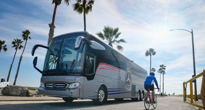 Kaliforniya'da düzenlenen Motorcoach Expo'da sergilenen Yeni Mercedes-Benz Tourrider, fuar ziyaretçilerinden yoğun ilgi gördü.