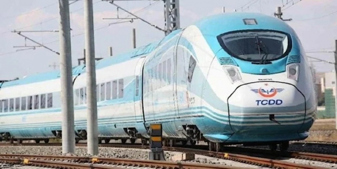 TCDD, yüksek hızlı tren biletlerine yüzde 30 zam yaptı.
