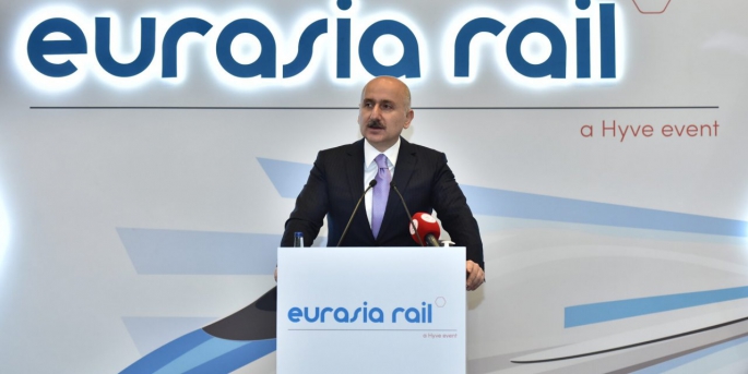 ''Ankara-İzmir arasındaki 508 kilometrelik mesafe 3,5 saate düşecek”
