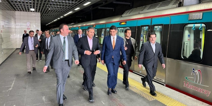 Saleh Bin Nasser Bin Alali Al Jasser ve beraberindeki heyet Marmaray'da incelemelerde bulundu.