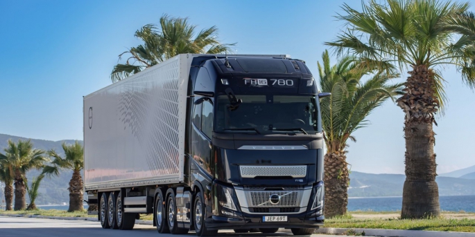 Volvo Trucks’ın Yeni Aero Serisi, Yunanistan-Selanik yakınlarında yaklaşık 350 km’lik bir rotada test edildi.