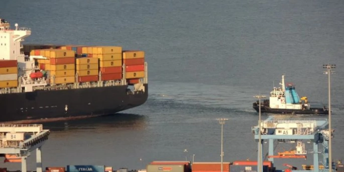 Akar Group, 2704 TEU’luk konteyner gemisini filosuna kattı