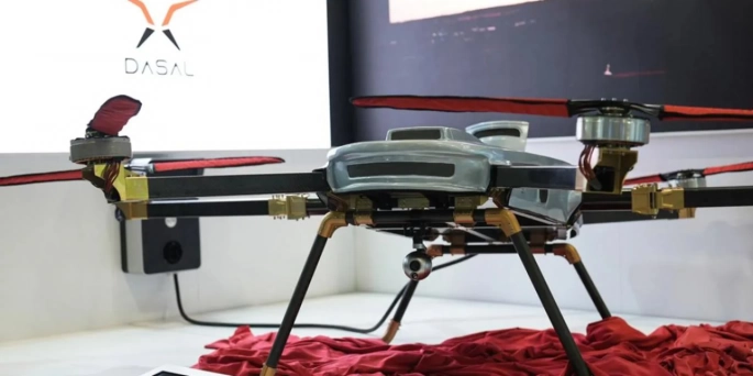 DASAL tarafından geliştirilen yeni nesil kargo İHA’sı PUHU C100, IDEF 2025’te ilk kez tanıtıldı.