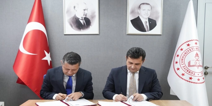 Ford Otosan, otomotiv ana sanayide bir ilke daha imza atıyor.