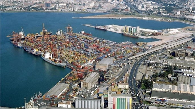 İzmir Kruvaziyer Limanı devri için düğmeye basıldı.