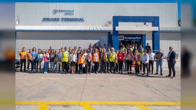 QTerminals Antalya Limanı'nda MERS-CoV şüphesi senaryolu geniş katılımlı tatbikat yapıldı.