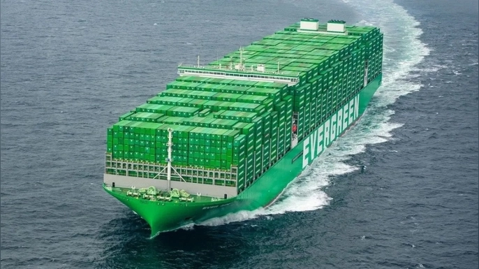 Evergreen Marine, Çinli tersanelere iki farklı tipte 23 konteyner gemisi siparişi daha verdi.