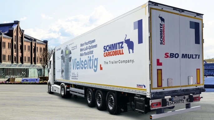Schmitz Cargobull’dan değişen taşımacılık gereksinimlerine yönelik yeni askılı tekstil taşıyıcı semi-treyler: S.BO MULTI