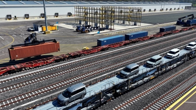 Railport, Mars Lojistik iş birliğiyle gerçekleştirdiği operasyonla ülkemizin uluslararası taşımacılık vizyonunu güçlendiren yeni bir adım daha attı.