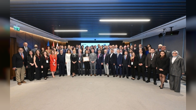 SOCAR Energy School yeni mezunlarını verdi