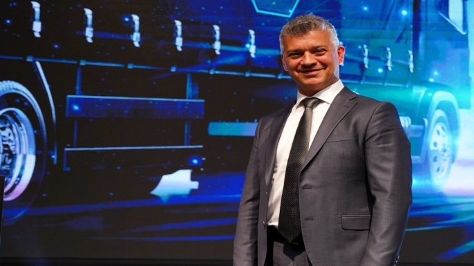 "Yeni nesil sürücü profili, yalnızca aracı kullanan değil; teknolojiyi yöneten bir yapıya doğru evriliyor"