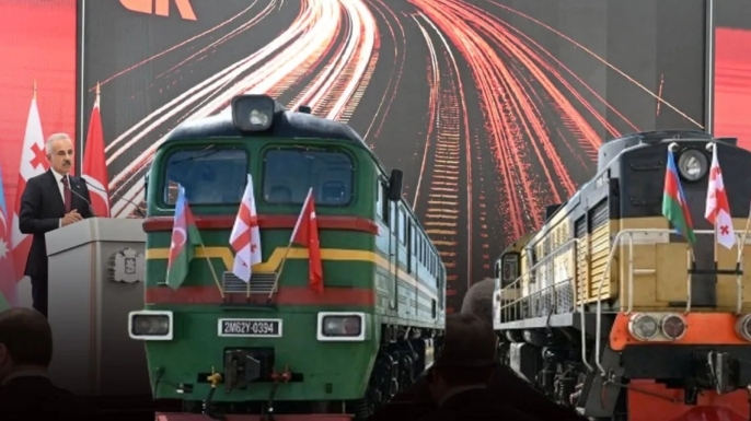 Bakü-Tiflis-Kars Demir Yolu tam kapasiteyle işlemeye başladı