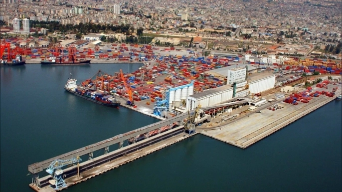 Mersin Limanı’nda “Dolarla hizmet, brent’le zam” tartışması