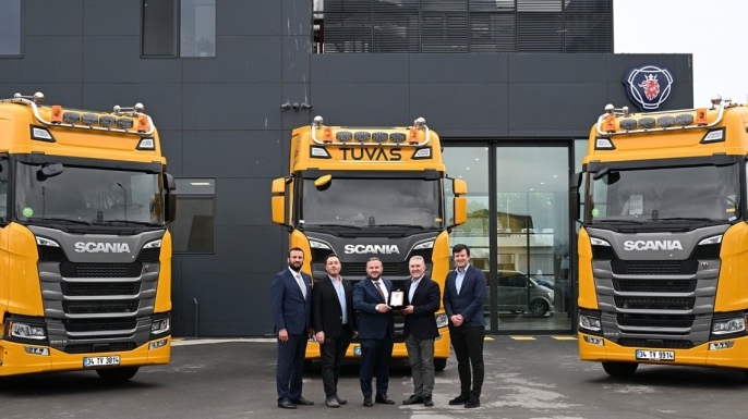Tuvas Global Lojistik, 10 adet yeni nesil Scania Super çekiciyi filosuna kattı.