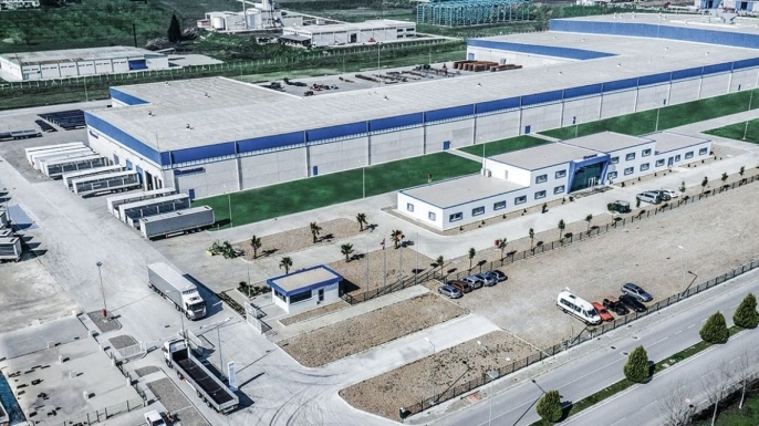 Ar-Ge Merkezi statüsü, KRONE'nin Türkiye'deki faaliyetlerinde üretimin ötesine geçen stratejik bir dönüşümü temsil ediyor.