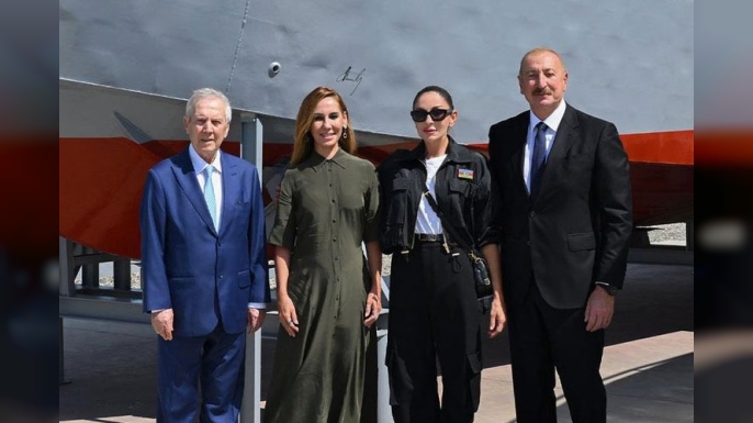 Aziz Yıldırım ile Azerbaycan Cumhurbaşkanı İlham Aliyev, Bakü'de buluştu.