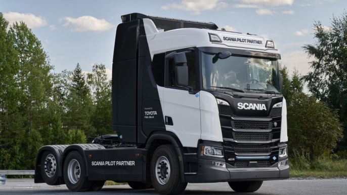 Bu ünite, Scania’nın Pilot Partner programı kapsamında 40 ağır ticari araca entegre edilecek.