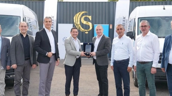 Volkswagen Ticari Araç, Şekerler Turizm'e 10 adet Volkswagen Crafter teslim etti.