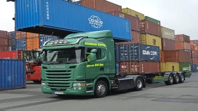 Cosco Shipping, Alman intermodal taşımacılık şirketi Konrad Zippel Spediteur’u satın alarak Avrupa'da yük taşımacılığına giriş yapıyor.