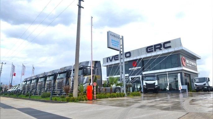 IVECO, Samsun’da ERC Otomotiv ile yaptığı iş birliğiyle Karadeniz’de satış ve satış sonrası ağını güçlendirdi