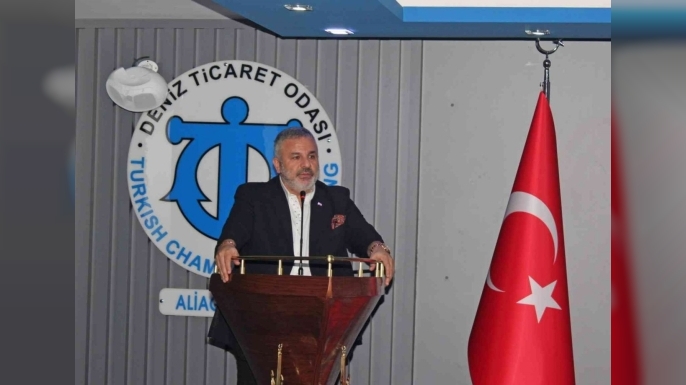 Şimşek, 2025’in ilk 11 ayında Aliağa limanlarına 5 bin 701 gemi uğradığını, artışın yüzde 2,40 olduğunu açıkladı.