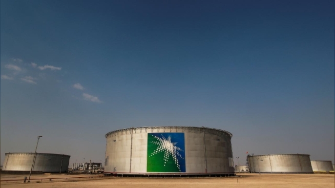 Suudi Arabistan'daki Aramco rafinerisini hedef aldılar!