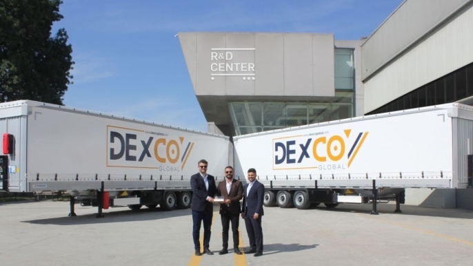 Tırsan, Dexco Global’e 15 adet Tenteli Perdeli Multi-Ride teslim etti.